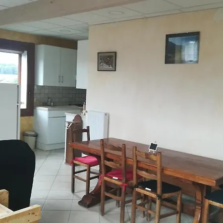Σπίτι διακοπών Jolie Maison De Village Face Aux Montagnes