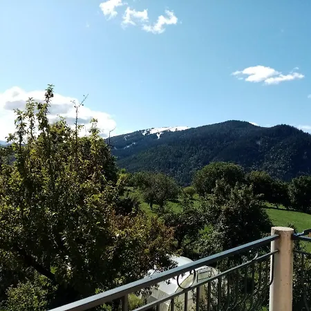 Σπίτι διακοπών Jolie Maison De Village Face Aux Montagnes